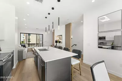 4220 N 32nd Street #35, Phoenix, AZ 85018 - Photo 9