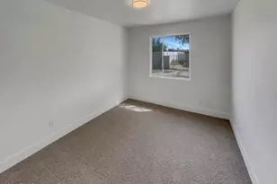 6633 W Colter St, Glendale, AZ 85301 - Photo 3