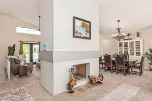 4944 E Paradise Ln, Scottsdale, AZ 85254 - Photo 9