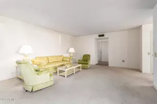 13335 W Hardwood Dr, Sun City West, AZ 85375 - Photo 5