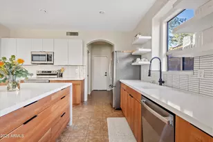 23083 S 212th Pl, Queen Creek, AZ 85142 - Photo 17