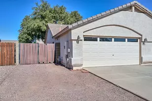 10816 W Deanna Dr, Peoria, AZ 85373 - Photo 5