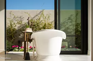 5902 E Cactus Wren Rd, Paradise Valley, AZ 85253 - Photo 31