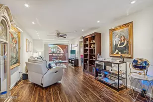 12222 N Paradise Vlg Pkwy S, Phoenix, AZ 85032 - Photo 5