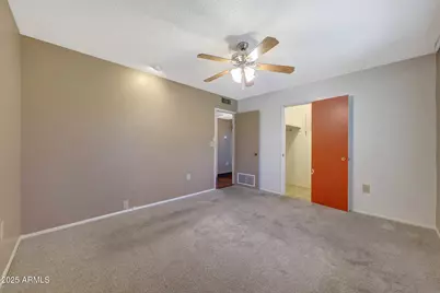 10853 W Santa Fe Drive, Sun City, AZ 85351 - Photo 3