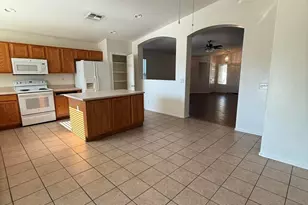 15137 W Washington St, Goodyear, AZ 85338 - Photo 11
