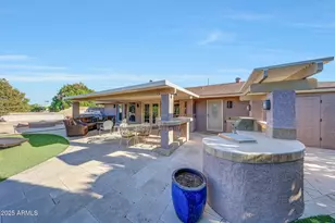 11181 W Cameo Dr, Sun City, AZ 85351 - Photo 37