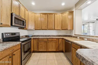 10655 N 9th Street #205, Phoenix, AZ 85020 - Photo 13