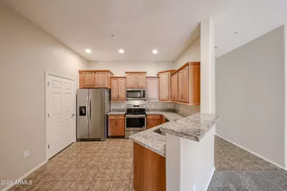 14575 W Mountain View Boulevard #10125, Surprise, AZ 85374 - Photo 11