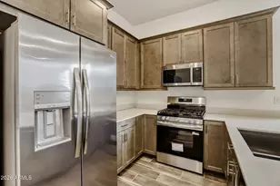 7954 W Rowel Rd, Peoria, AZ 85383 - Photo 17