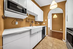 8140 N 107th Ave, Peoria, AZ 85345 - Photo 9