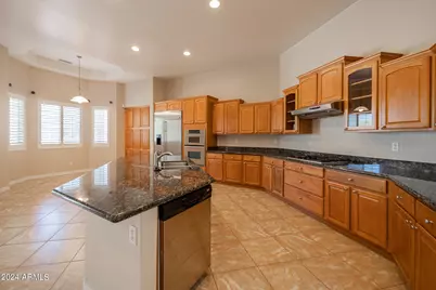 2902 E Gary Way, Phoenix, AZ 85042 - Photo 7