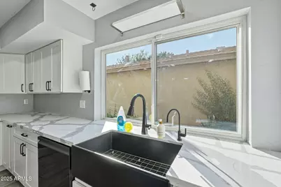 5624 S Crows Nest Road, Tempe, AZ 85283 - Photo 15