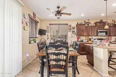 3238 E Ridgewood Lane, Gilbert, AZ 85298 - Photo 9