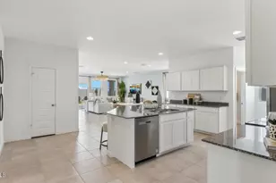 624 W Freedom St, Florence, AZ 85132 - Photo 5