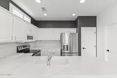 18133 N Villa Bella Drive, Surprise, AZ 85374 - Photo 5