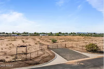 22781 W Weaver Valley Drive #-, Congress, AZ 85332 - Photo 3