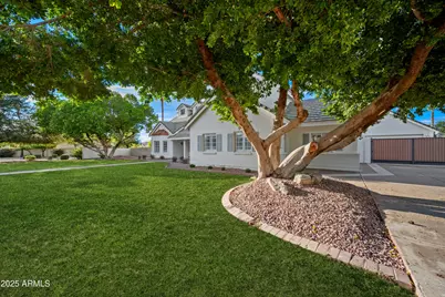 4352 E Santa Rosa Place, Gilbert, AZ 85234 - Photo 3