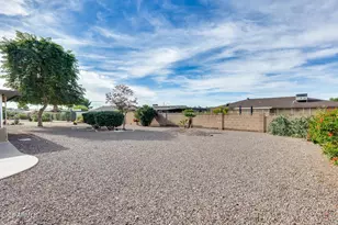 19822 N Turquoise Hills Dr, Sun City, AZ 85373 - Photo 21