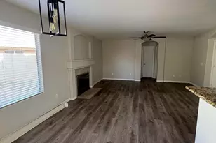 1472 E Constitution Dr, Chandler, AZ 85225 - Photo 7