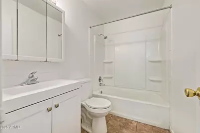 5906 N 48th Avenue, Glendale, AZ 85301 - Photo 11