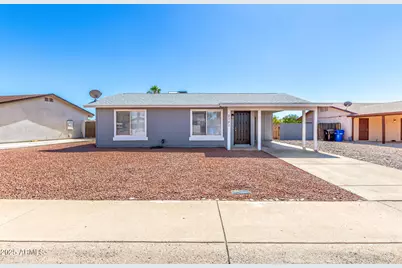 2731 E Charleston Avenue, Phoenix, AZ 85032 - Photo 1