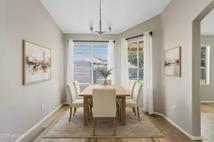 545 S Ash St, Gilbert, AZ 85233 - Photo 9