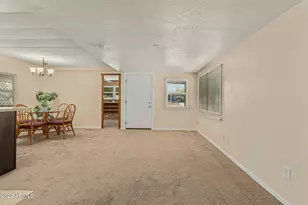 8125 E Billings St, Mesa, AZ 85207 - Photo 9