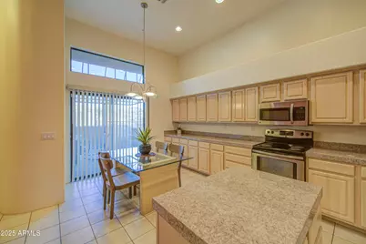 16107 E Emerald Drive #206, Fountain Hills, AZ 85268 - Photo 7