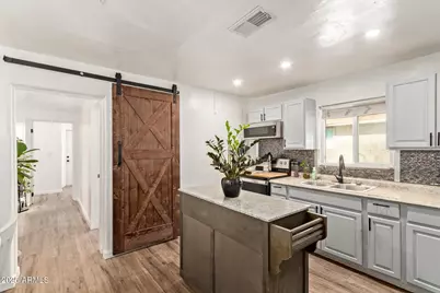 4624 S 9th Street, Phoenix, AZ 85040 - Photo 9