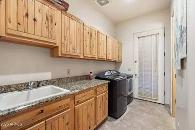 12411 W Mountain Lane, Casa Grande, AZ 85194 - Photo 25