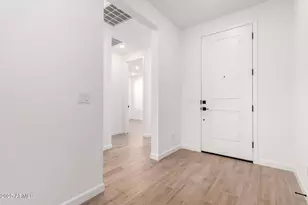 7736 W Coyote Dr, Peoria, AZ 85383 - Photo 9