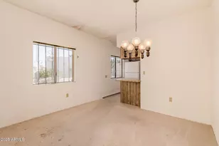 1409 W Calle Mendoza, Green Valley, AZ 85622 - Photo 7