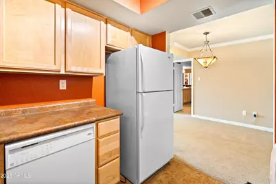 8250 E Arabian Trail #204, Scottsdale, AZ 85258 - Photo 11
