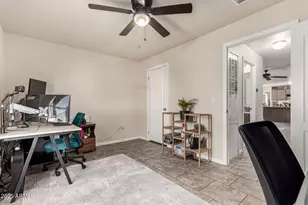 7810 W Peoria Ave, Peoria, AZ 85345 - Photo 15