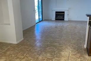 42264 W Desert Fairways Dr, Maricopa, AZ 85138 - Photo 5