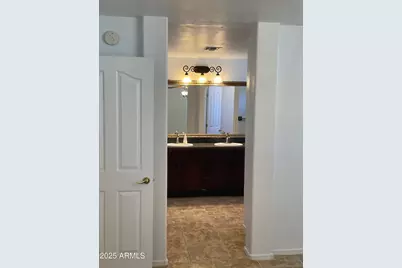 42264 W Desert Fairways Drive, Maricopa, AZ 85138 - Photo 19