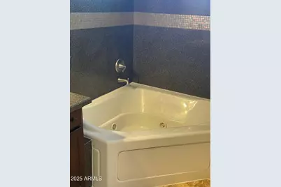 42264 W Desert Fairways Drive, Maricopa, AZ 85138 - Photo 21