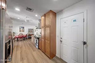 10921 W El Capitan Cir, Sun City, AZ 85351 - Photo 17