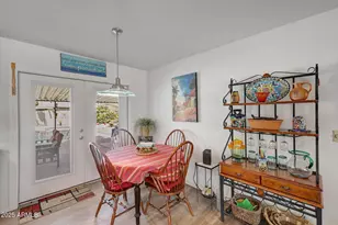 10921 W El Capitan Cir, Sun City, AZ 85351 - Photo 15