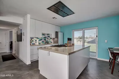 7034 E Wilshire Drive, Scottsdale, AZ 85257 - Photo 3