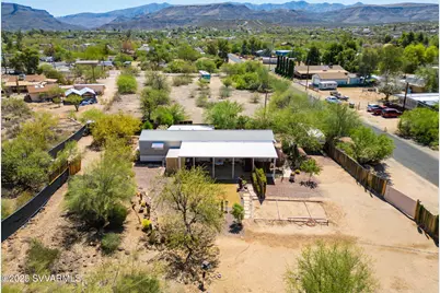 19650 E Squaw Valley Parkway, Black Canyon City, AZ 85324 - Photo 35