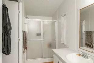 19650 E Squaw Valley Pkwy, Black Canyon City, AZ 85324 - Photo 23