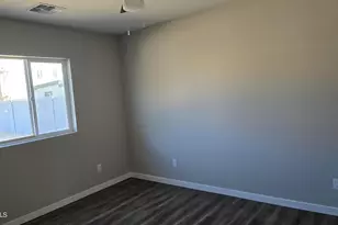 732 E Carol Ave, Phoenix, AZ 85020 - Photo 7