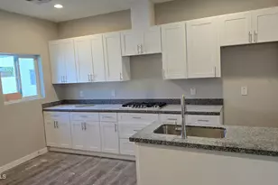 732 E Carol Ave, Phoenix, AZ 85020 - Photo 5