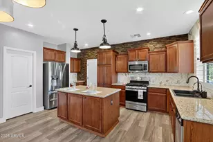 28834 N 20th Ln, Phoenix, AZ 85085 - Photo 7