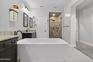 28834 N 20th Ln, Phoenix, AZ 85085 - Photo 31