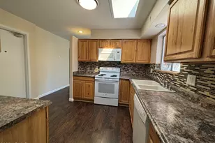 619 N 67th Pl, Mesa, AZ 85205 - Photo 9