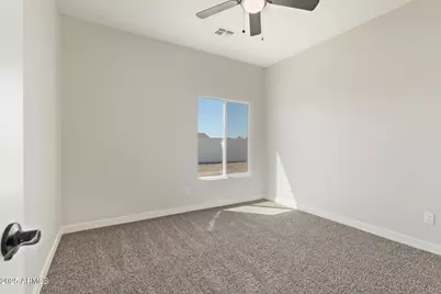 15220 S Diablo Road, Arizona City, AZ 85123 - Photo 13