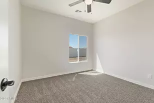 15220 S Diablo Rd, Arizona City, AZ 85123 - Photo 13